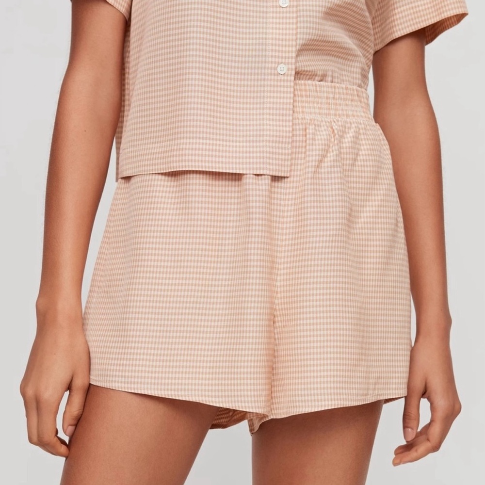 Aritzia babaton short